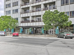 7th-floor Omaha Condo w/ Balcony & Park Views