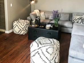 Shinn Estate Vineyards and Farmhouse