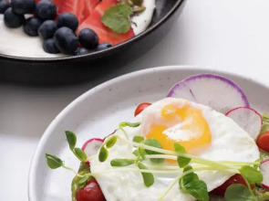 One King West Hotel & Residence