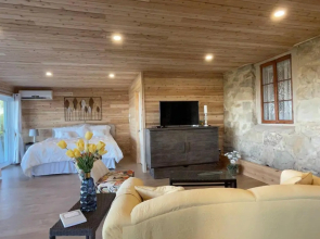 A Unique Loft to Travel Back in Time