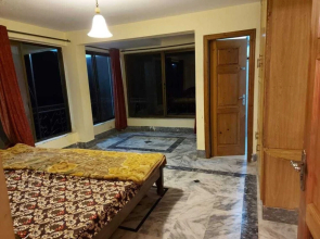 Stunning 3-bed Apartment in Murree