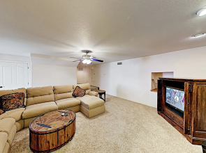 11750 Atascadero - 5 Br Home