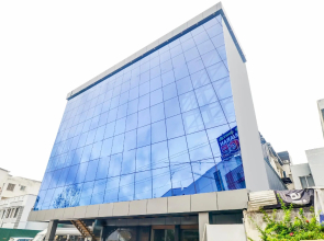 Collection O 41324 Marian International