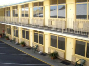 Grand Central Motel