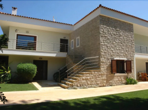 Villa Saronida