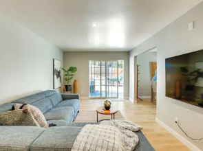 Hot Tub & Game Room: Luxe Cabin, Day Trip to Tahoe