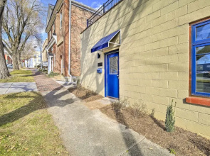 Sleek Wytheville Apartment Near Food + Drink!