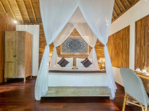 Manah Shanti Suites