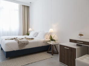 Monogram Hotel