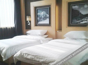 Zhengyuanmingyin International Hotel