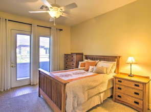 Gold Canyon Townhome w/ Golf Course View!