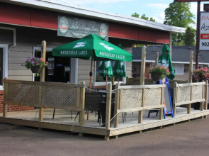 Stonehouse Motel and Restaurant