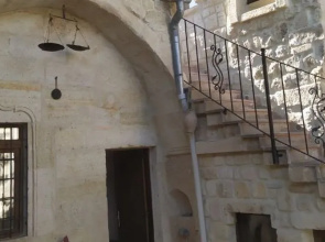 Asir Cave Hotel