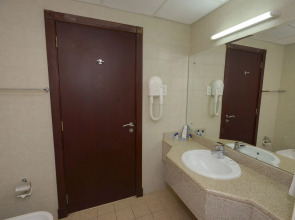 Parkside Suites Hotel Apartment