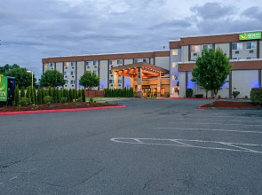Quality Inn & Suites Pacific Seattle