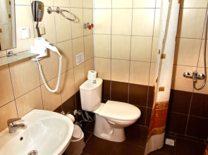 Kleopatra Bavyera Hotel