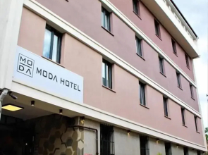 Moda Hotel
