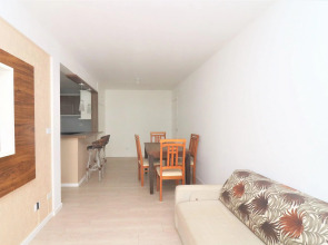 Apartamento 5 pessoas a 50m do mar - NU01H