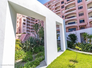 Sofia Beach Apartment by Acasadascasas