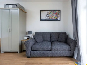 Host Stay Downland Studio