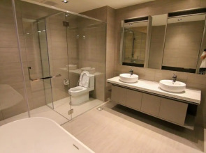 Expressionz KLCC by Wodages