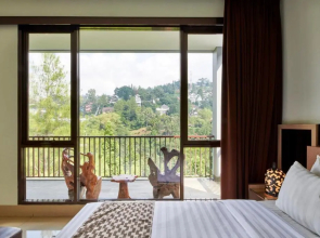 Cempaka 4 Villa 6 bedroom with a private pool