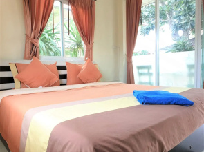 Sea Beach Koh Larn