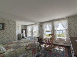 Acadia Oceanside Meadows Inn