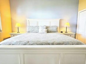 Cinnamon Beach Retreat - Ocean View! 4th Floor 2 Resort Pools!