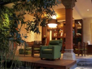 Yulia Village Inn