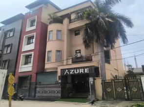 Fabhotel Azure I