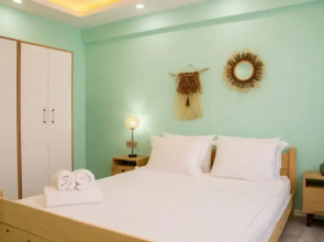 Flat With Great View and Central Location in Konak