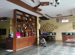 Gold Star hotel