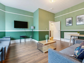 Queen Street Apartments by Sasco