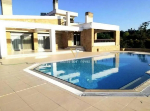 Amazing Villa 18 people with Pool