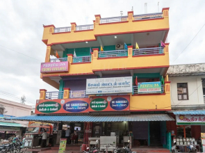 Oyo 18450 Puduvai Inn Guest House