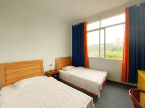 Dazhou Xuefu Business Hotel
