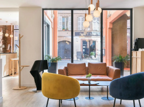 Hotel Innes by HappyCulture