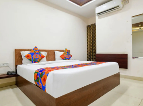 FabExpress Green Park