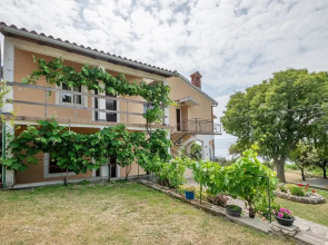 Amazing Apartment in Koromacno With 2 Bedrooms and Wifi