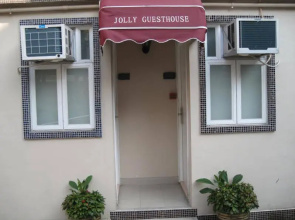 Jolly Guesthouse