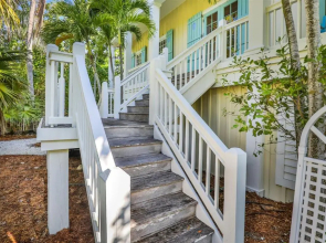 Roosevelt Cottage