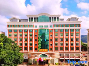Golden Star Hotel