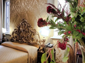 Des Epoques Hotel