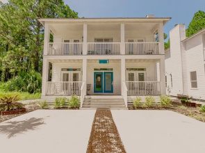 Redfish Retreat by Avantstay 5 Mins TO Beach Pet Friendly!