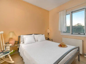 Maria’s Mansion 3 m from the SEA