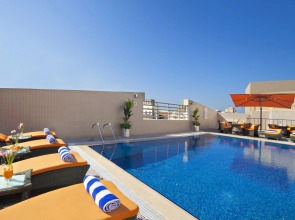 Отель Landmark Grand Hotel