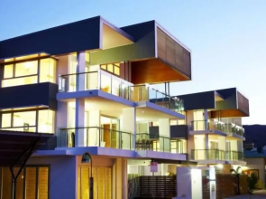 Maggies Beachfront Apt. 9