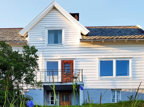 6 Person Holiday Home in Lonevåg