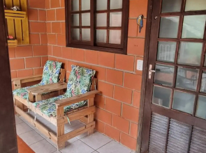 Apartamento super mobilhado com piscina e churrasqueira